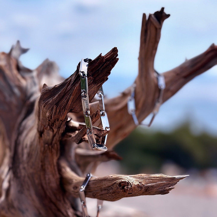 Cuff bracelet - Sol and Tierra