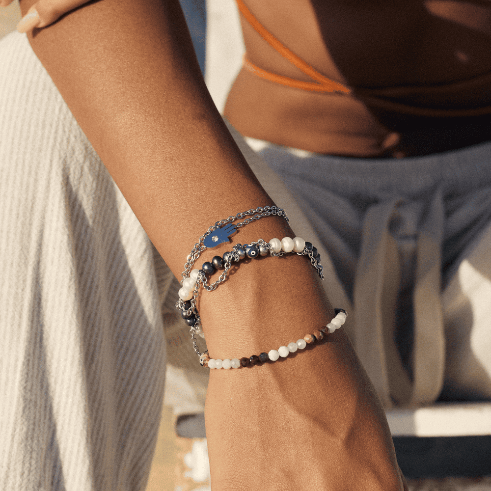 Hamsa White gold - Sol and Tierra
